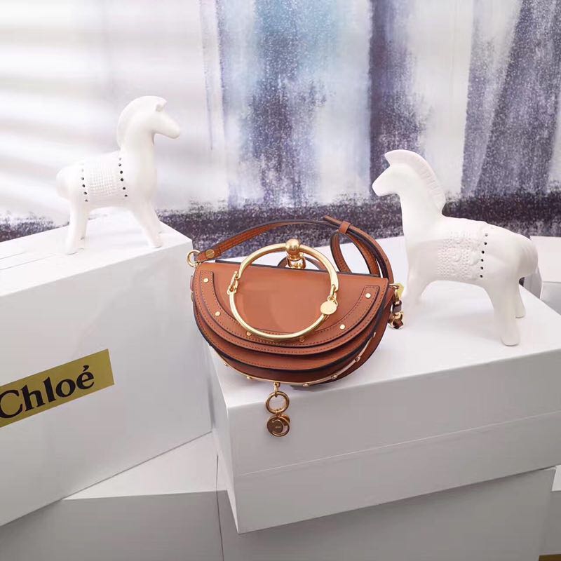 chloe Nile手環(huán)包 Nile晚裝包 克洛伊Nile光滑小牛皮小號晚裝包 chloe餃子包 焦糖色