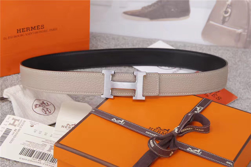 愛馬仕腰帶 Hermès 愛馬仕原單腰帶 經典H拉絲扣頭 海外進口荔枝紋帶條 淺灰