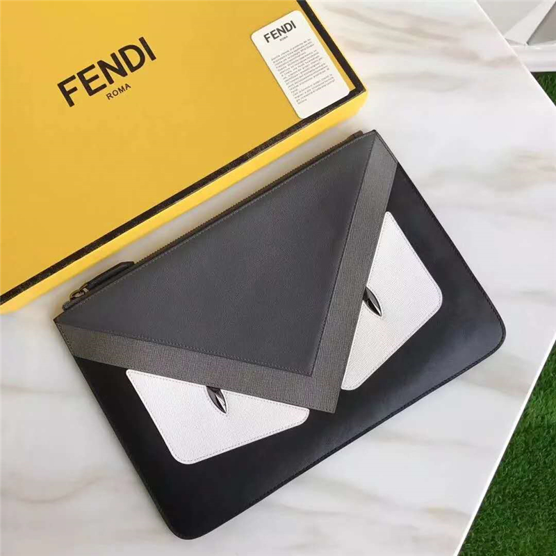 FENDI 芬迪 2017春夏新款 灰色光滑皮革小怪獸 精美小牛皮纖薄手拿包 石墨黑拼灰色