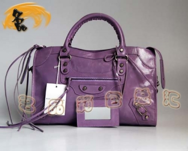 084332 ��AƷ�|(zh��)�¿�ţƤ����� �������ҽ�(j��ng)���C܇�� BALENCIAGAб���