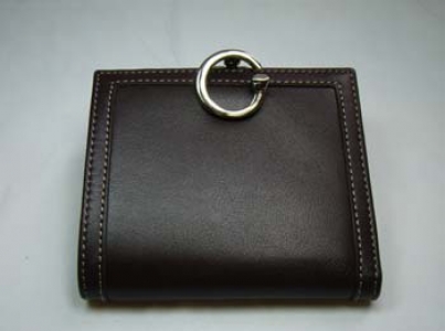190390 GUCCI�¿����ɫ��ʿ�̿��X(qi��n)�� GUCCI�ߙnţƤ�r(sh��)����ʿ�X(qi��n)�A ��AƷ�|(zh��)