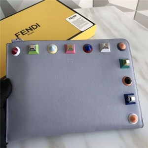 FENDI �ҵ� 0365L �¿���ܛСţƤ��ɫ�Tᔭh�@������ð� ���{ɫ