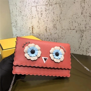 Fendi 2017�¿� Tube Faces СţƤ ��Ƥ朗l�����ð� ���ϼt
