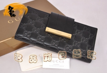 181668 Gucci���¿� �r(sh��)����ʿ�L���X�A Gucci�X�� �M(j��n)��ţƤ�pG�����а� ��ɫ