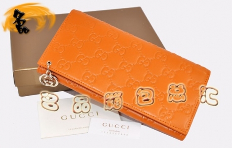 212109 �����X�� Gucci���¿��M�ڸߙn�^��ţƤŮʿ�X�� Gucci�L���X�A ��ɫ