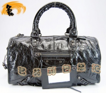 421423  �������҆μ�� �M����Ƥ�r��Ů�� Balenciaga����� �C܇�� ��ɫ