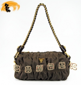 29210 �����_���¿�Ů�� Prada����� Prada�μ�� ԭ��һ��һƷ�| ��ɫ