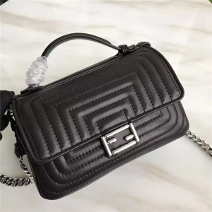 FENDI �ҵ� 8770 �r�b��� Micro Baguette ���y�p��朗l�� ��ɫ