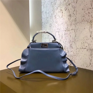 FENDI �ҵ� 8773 2107�r�b��� ���y���~߅ СţƤƴɫ �μ������ �{��ɫ