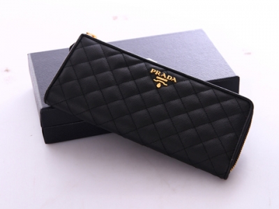 1M1183 Prada�X�� ţƤ����܇�����_ʽŮʿ�X�� �����_(d��)�X�A Prada���¿� ��ɫ���