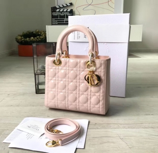 Dior�ϊW Lady Dior ��������� ���С̖ ��ɫ��Ƥ ��ɫ���