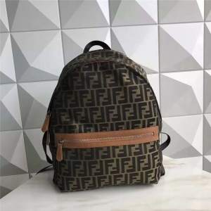 Fendi �ҵ� 211 �������������� �����pF�Dʽ ܊�Gɫ