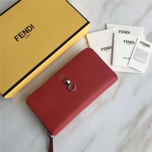 Fendi �ҵ� 0212 2017�������OӋСţƤ����L�A ���٭h �tɫ