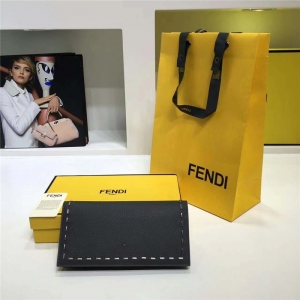 0186 FENDI �ҵ� ��֦�y��߷� �_�RSELLERIA�L��Ƥ�A ��ɫ
