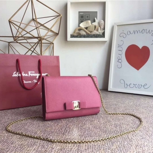 22B558 Ferragamo ������Ľ ���� Vara �����Y��� ���w朗l��� ʯ骼t