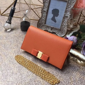 22B875 Ferragamo ������Ľ ����ɫVara�����Y �๦��С�� ��ɫ