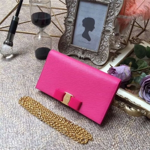 22B875 Ferragamo ������Ľ ����ɫVara�����Y �๦��С�� �Ҽt