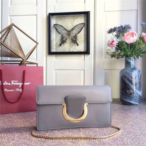 21F816 Ferragamo ������Ľ ��h��� С̖���w ���ð� ���{ɫ