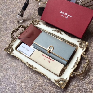 224633 Ferragamo������Ľ ��̖ �R���� ���w��ʽ�X�� ���{ɫ