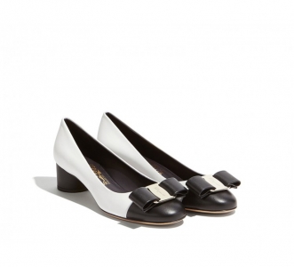 685763 Ferragamo������Ľ VARA С��Ƥ �����Y(ji��)�߸�Ь ��ɫ