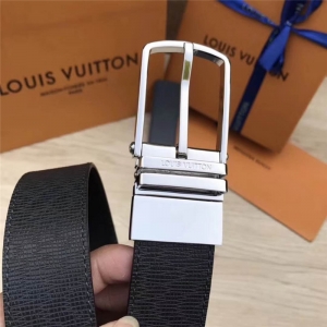 MP027 LV �����°��b �D�ӿ� �ֹ��p�� �p����� LV��ʿ���� ��ɫ