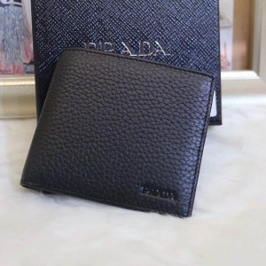 2MO513 Prada�����_(d��) TOGOƤ�� ��֦�y �p�۶̿��X�� ��ɫ 