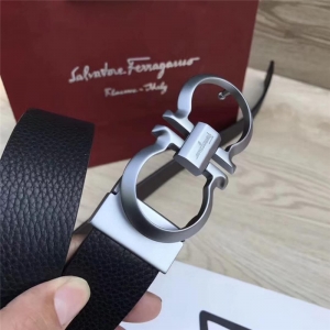 Ferragamo������Ľ �p��ԭ��Ƥ ��ʿ���b���� �̄�(w��)���e�� ��֦�y�y��