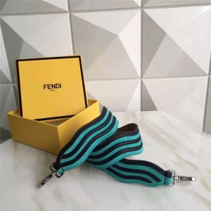 812 Fendi�ҵ� �������� ƴɫ���˗l�y �Ų��L(zh��ng)�玧 ����G