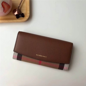 39753291 Burberry�͌��� Banner�ִ�ϵ�� House��y ƴƤ�L���X�A �غ�ɫ