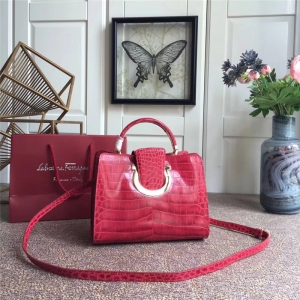 21G596 Ferragamo �Ƹ���Ľ���� �{�~�y�μ�� Gancini 朗l���w�� �tɫ