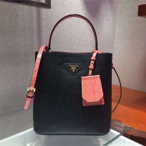 1BA212 Prada New Double ײɫ�{�~ţƤ �����_����� ��ƴ��