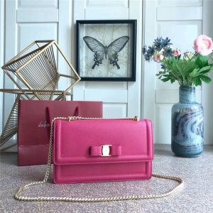 21G462 Ferragamo�Ƹ���Ľ ���ƼyţƤ Vara�����Y ��̖ 朗l���w�� õ�t