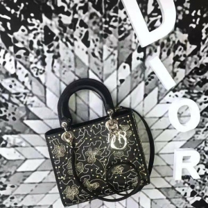 44550 DiorŮ�� Lady Dior������ ���C��Ƭ ţƤ����� �ϊW�μ������ ��ɫ