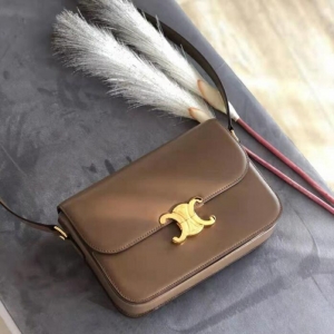 Celine���� ِ��Ů�� Triompheϵ�� ���pC�S�~�i ��̖(h��o) ��ɫ