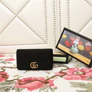 488426 GucciŮ�� GG Marmontϵ�� ���Z�q ���Y朗l�� Gucciб��� ��ɫ