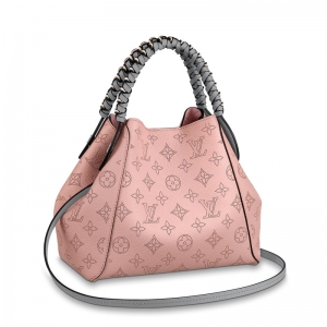 M53938 LV HINA С̖�ִ� 2019�¿� ����Ƥ���ֱ�Ů�� ��ɫ