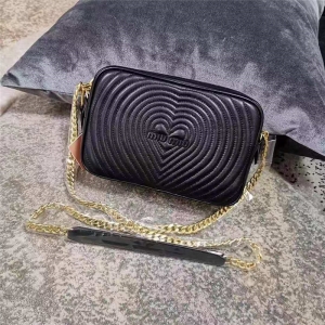 5BH118C MiuMiu���� MatelasseС��Ƥ ���Ή��y ����朗l�� ��ɫ