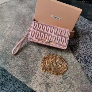 5ZH029 MiuMiu�����¿� С��Ƥ �������w朗lС�� ��ɫ