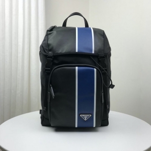 2VZ135 Prada�����_(d��)�����Ƥ�ﱳ�� Prada�p��� �����{(l��n)