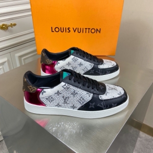 1A5HSC LV LV TRAINER �\(y��n)��Ь �����@ʯ�\(y��n)��Ь ��ɫ