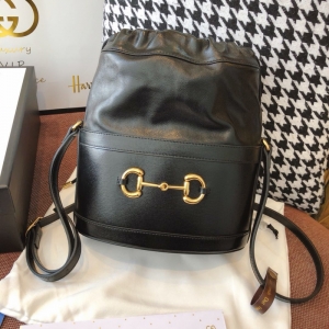 602118 Gucci �R㕿�1955ϵ��ˮͰ�� ���YˮͰ�� ��ɫ