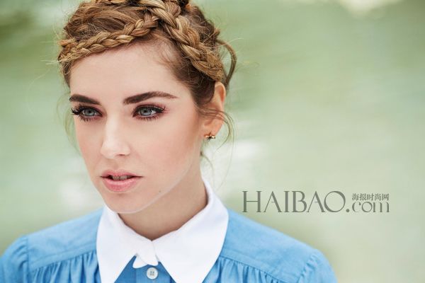 時(shí)尚博主嘉拉·法拉格尼 (Chiara Ferragni) 演繹全新路易·威登LV (Louis Vuitton) Lockit系列手袋大片