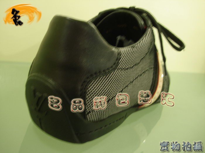 PAG54 Louis Vuitton LV新款運(yùn)動(dòng)鞋 奢華經(jīng)典 LV男鞋 LV運(yùn)動(dòng)鞋