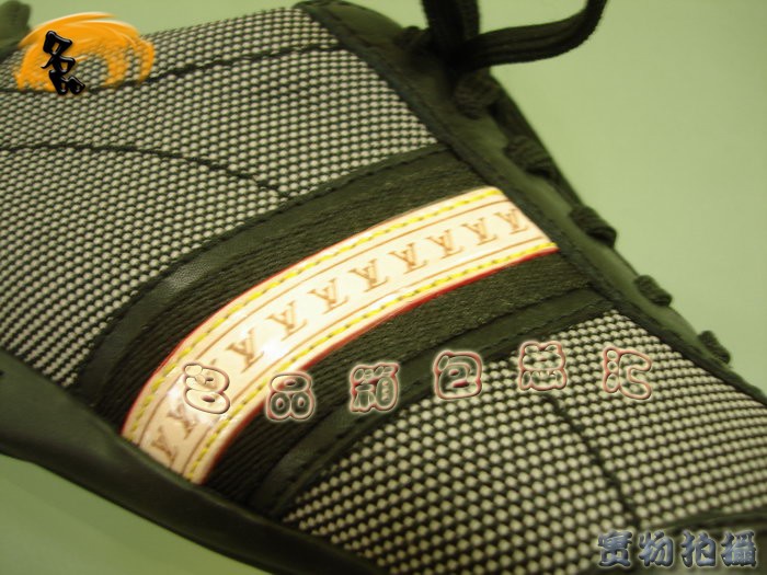PAG54 Louis Vuitton LV新款運(yùn)動(dòng)鞋 奢華經(jīng)典 LV男鞋 LV運(yùn)動(dòng)鞋