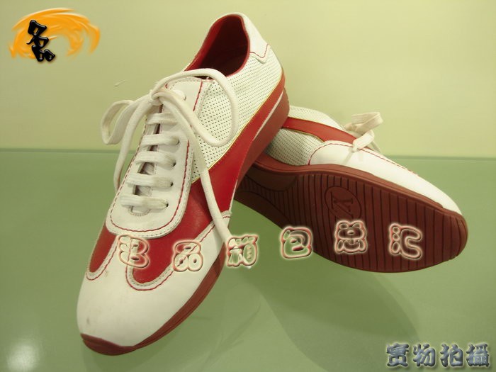 PPC51 LV女鞋 Louis Vuitton LV新款鞋 奢華經(jīng)典 LV鞋子 LV運(yùn)動鞋
