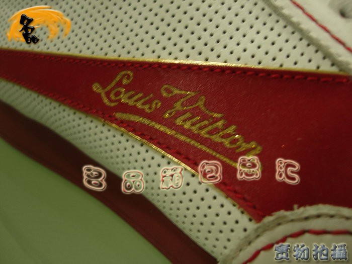 PPC51 LV女鞋 Louis Vuitton LV新款鞋 奢華經(jīng)典 LV鞋子 LV運(yùn)動鞋