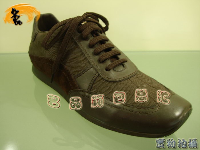 LV男鞋 Louis Vuitton 奢華經典 LV運動鞋 LV新款鞋子 正品品質