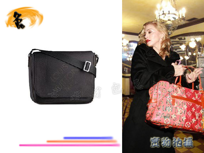 M93618 LV帆布系列 LV新款 LV斜挎包 LV男包 LV經典款