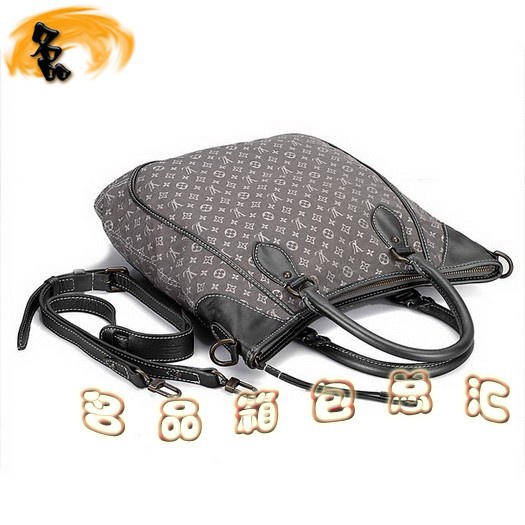 M95622 LV最新款 LV女包 LV斜挎包 LV牛仔包 LV牛仔系列 LV手提包