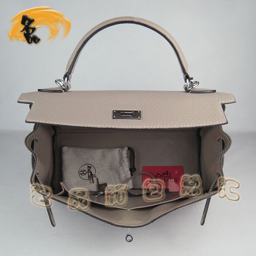 6108 Hermes淺灰色女士 牛皮手提包 Hermes Kelly 凱莉包 愛馬仕荔枝紋斜挎包